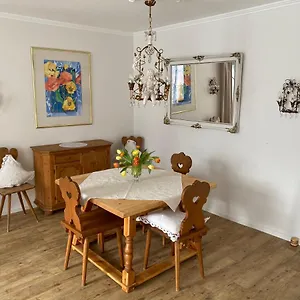 Giacomelli 1 Apartment